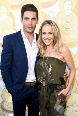 Julie Benz pic #787455