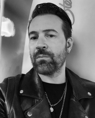 Julien-K pic #1178074
