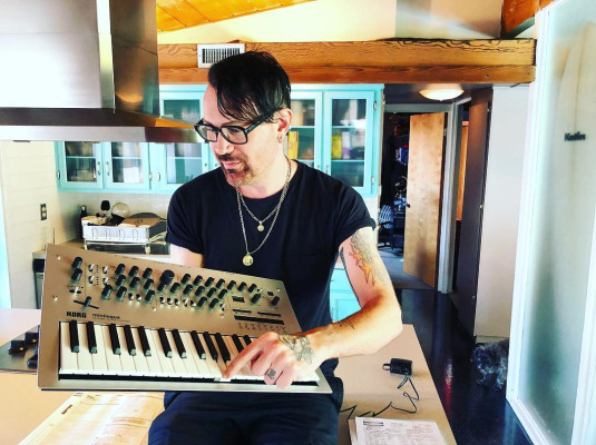 Julien-K pic #1022569