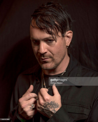 Julien-K pic #965179