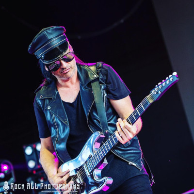 Julien-K pic #1059549