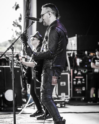 Julien-K pic #1059547