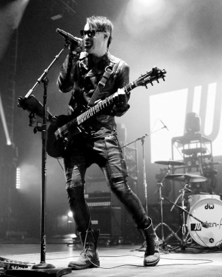 Julien-K pic #1059546