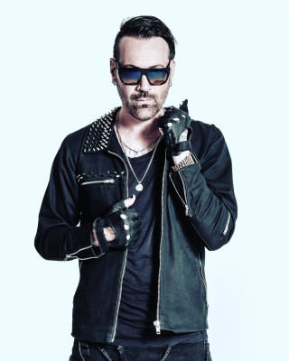 Julien-K pic #1156438