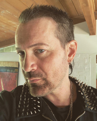 Julien-K pic #1086780