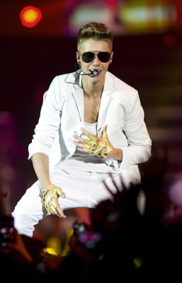photo 26 in Bieber gallery [id592942] 2013-04-08 00:00:00