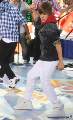 photo 4 in Bieber gallery [id274548] 2010-08-03 00:00:00
