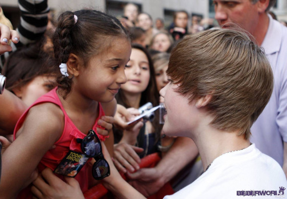 photo 6 in Justin Bieber gallery [id274545] 2010-08-03 00:00:00