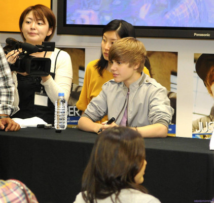 Justin Bieber pic #274562
