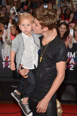 Justin Bieber pic #504389
