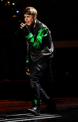 Justin Bieber pic #480472
