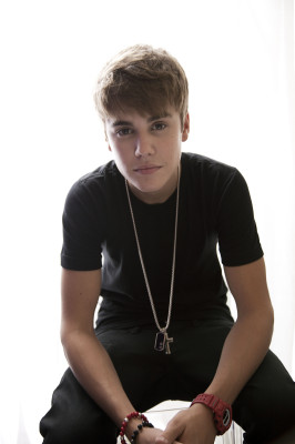 Justin Bieber pic #504401