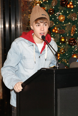 Justin Bieber pic #479701