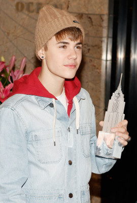 Justin Bieber pic #479699