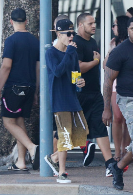 photo 23 in Justin Bieber gallery [id651273] 2013-12-08 00:00:00