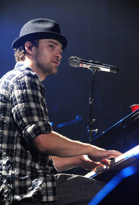 photo 16 in Justin Timberlake gallery [id193406] 2009-11-03 00:00:00