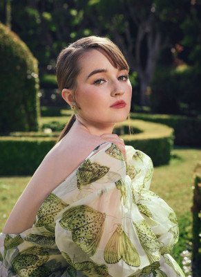 photo 14 in Kaitlyn Dever gallery [id1216193] 2020-05-26 00:00:00