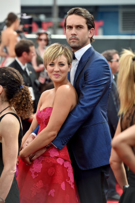 Kaley Cuoco pic #725427