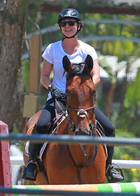 Kaley Cuoco pic #631880