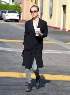 Kaley Cuoco pic #644016