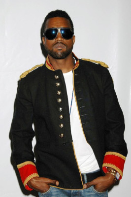 photo 29 in Kanye West gallery [id636396] 2013-10-04 00:00:00