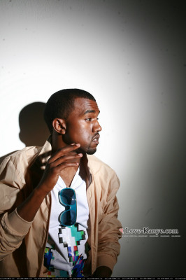 photo 5 in Kanye gallery [id200437] 2009-11-16 00:00:00