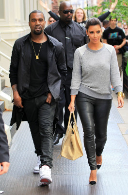 photo 3 in Kanye West gallery [id483586] 2012-05-01 00:00:00