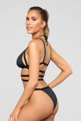 Kara del Toro pic #1199368