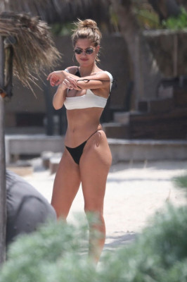 Kara del Toro pic #1149012