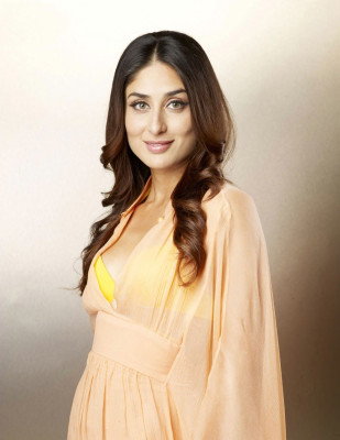 photo 17 in Kareena Kapoor gallery [id402611] 2011-09-12 00:00:00