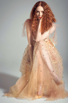 Karen Gillan pic #989534