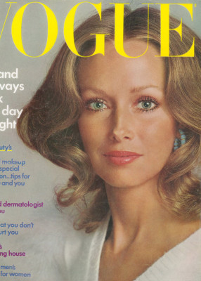 Karen Graham pic #382454