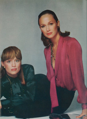 Karen Graham pic #382045