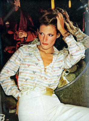 Karen Graham pic #382211