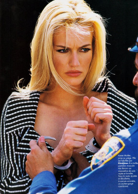 Karen Mulder ~ L'Officiel France September 1995 by Jean Daniel Lorieux