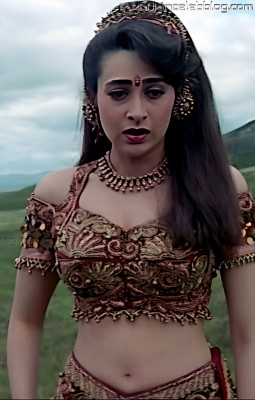 photo 24 in Karisma Kapoor gallery [id1287462] 2021-12-16 00:00:00