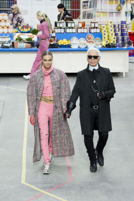 photo 5 in Karl Lagerfeld gallery [id678113] 2014-03-12 00:00:00