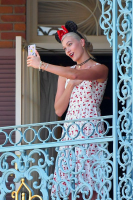 Karlie Kloss pic #955083