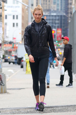 Karlie Kloss pic #938543