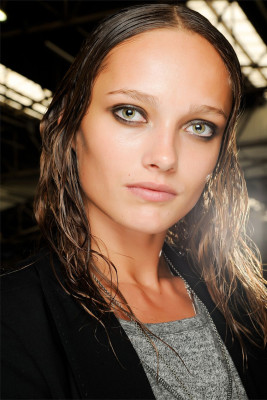 Karmen Pedaru pic #409945