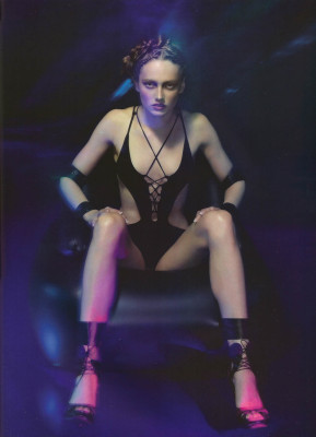 Karmen Pedaru pic #341875