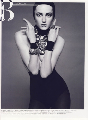 Karmen Pedaru pic #342373