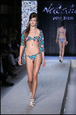 Karmen Pedaru pic #347322
