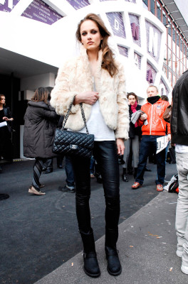 Karmen Pedaru pic #343981