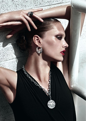 Karmen Pedaru pic #273624