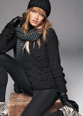 Karmen Pedaru pic #581793