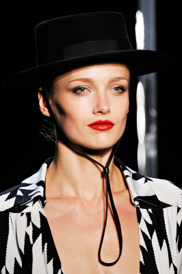 Karmen Pedaru pic #348964