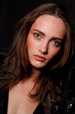 Karmen Pedaru pic #344756
