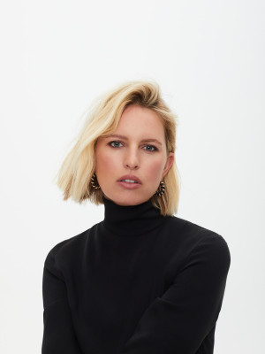 photo 9 in Karolina Kurkova gallery [id1325679] 2023-04-10 00:00:00