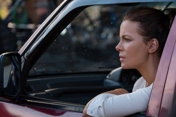 Kate Beckinsale pic #1102117